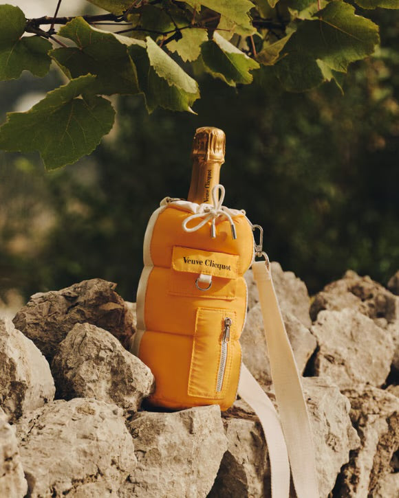 VEUVE CLICQUOT ROAD TO THE SUN BRUT PUFFY HOLDER 75 cL GIFT BAG