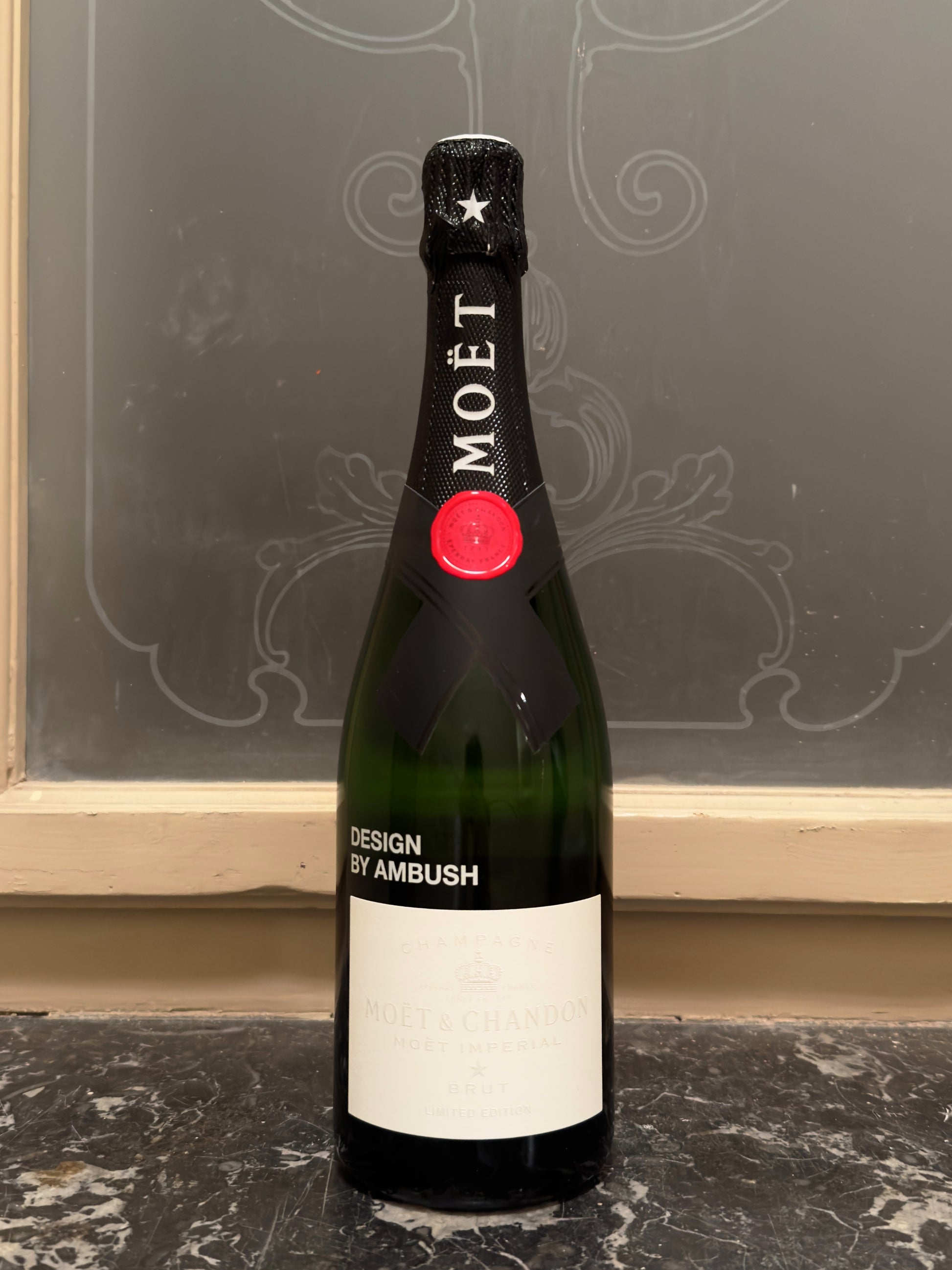 MOËT & CHANDON MOËT IMPÉRIAL LIMITED EDITION DESIGN BY AMBUSH 75 cL GIFT BAG