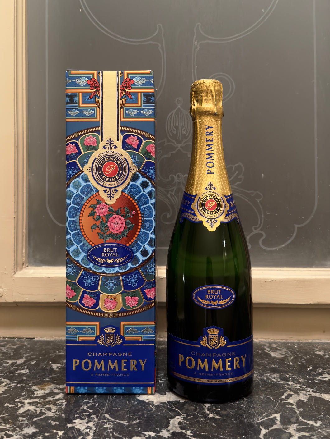 CHAMPAGNE POMMERY BRUT ROYAL LIMITED EDITION 75 cL GIFT BOX
