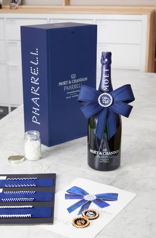 MOËT & CHANDON x PHARRELL WILLIAMS BRUT IMPÉRIAL BOW CREATION 150 cL GIFT BOX, GIFT BAG