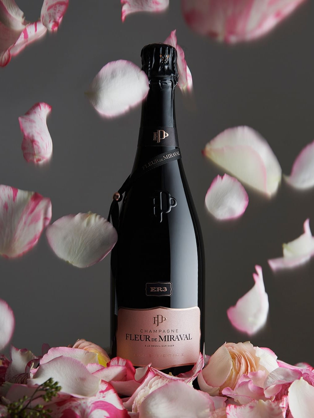 CHAMPAGNE FLEUR DE MIRAVAL EXCLUSIVEMENT ROSÉ ER3 III. 75 cL GIFT BOX