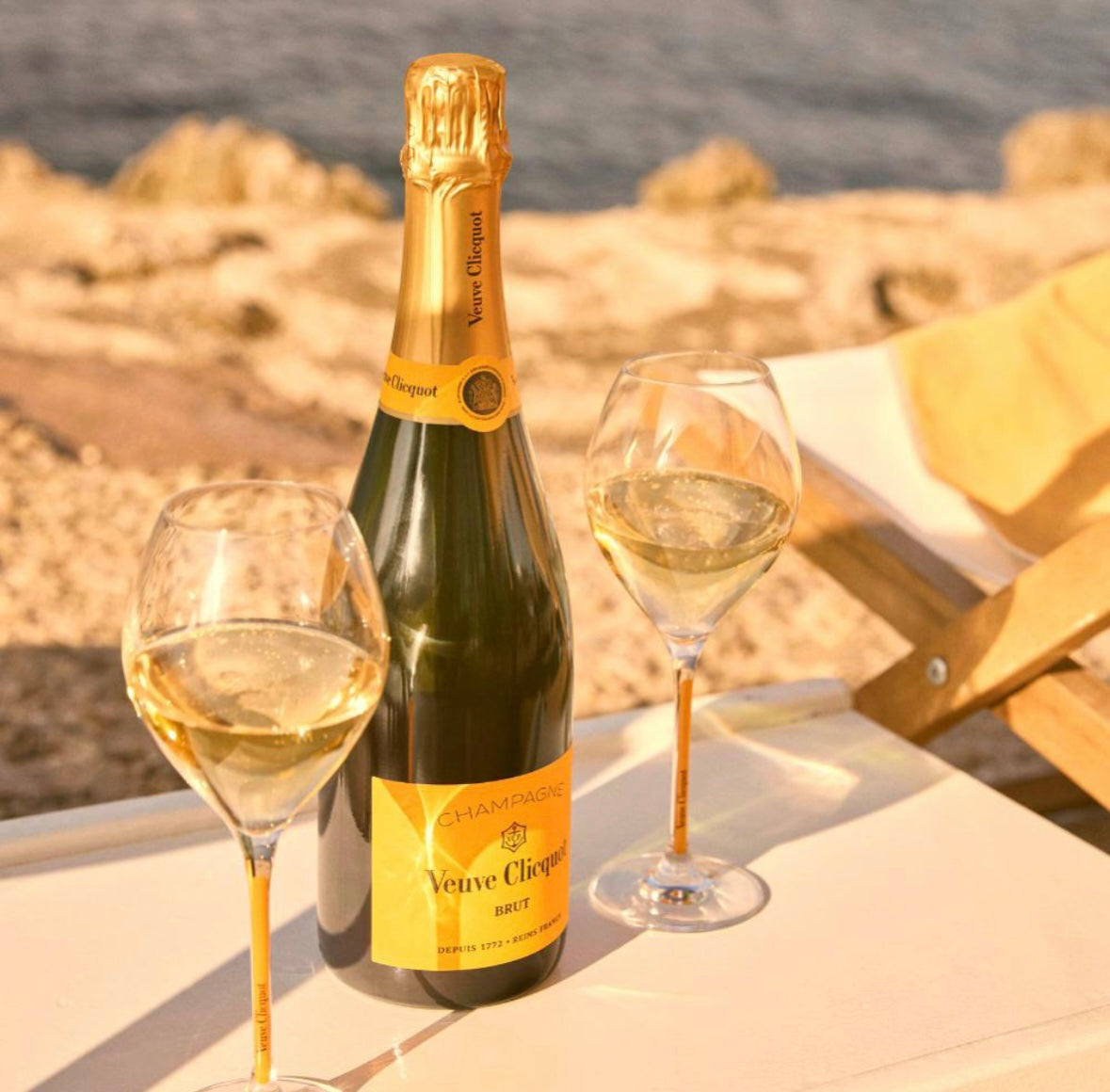 VEUVE CLICQUOT BRUT 75 cL GIFT BAG
