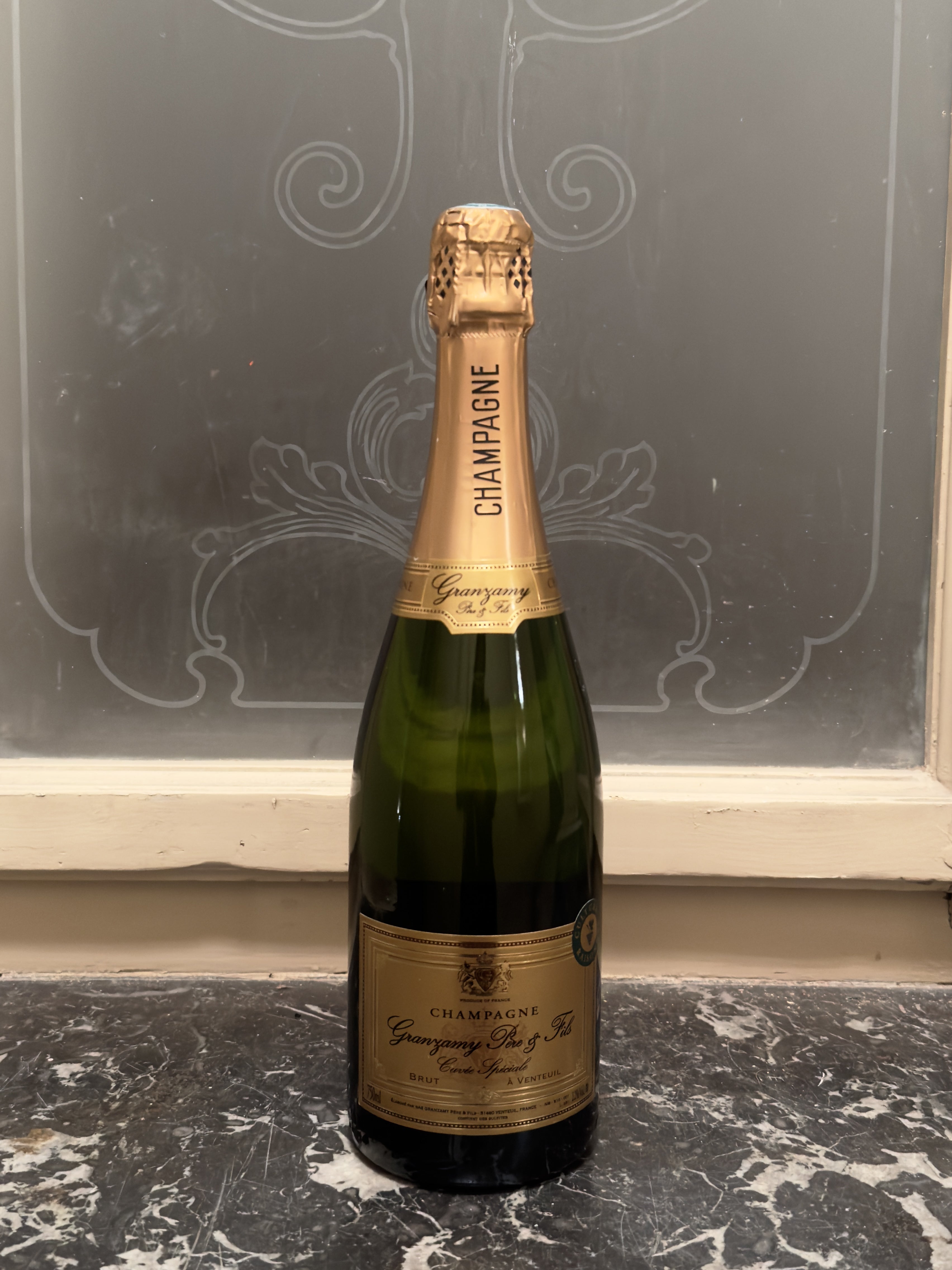 GRANZAMY PÈRE & FILS CUVÉE SPÉCIALE BRUT 75 cL — k dispozici na konci dubna 2026