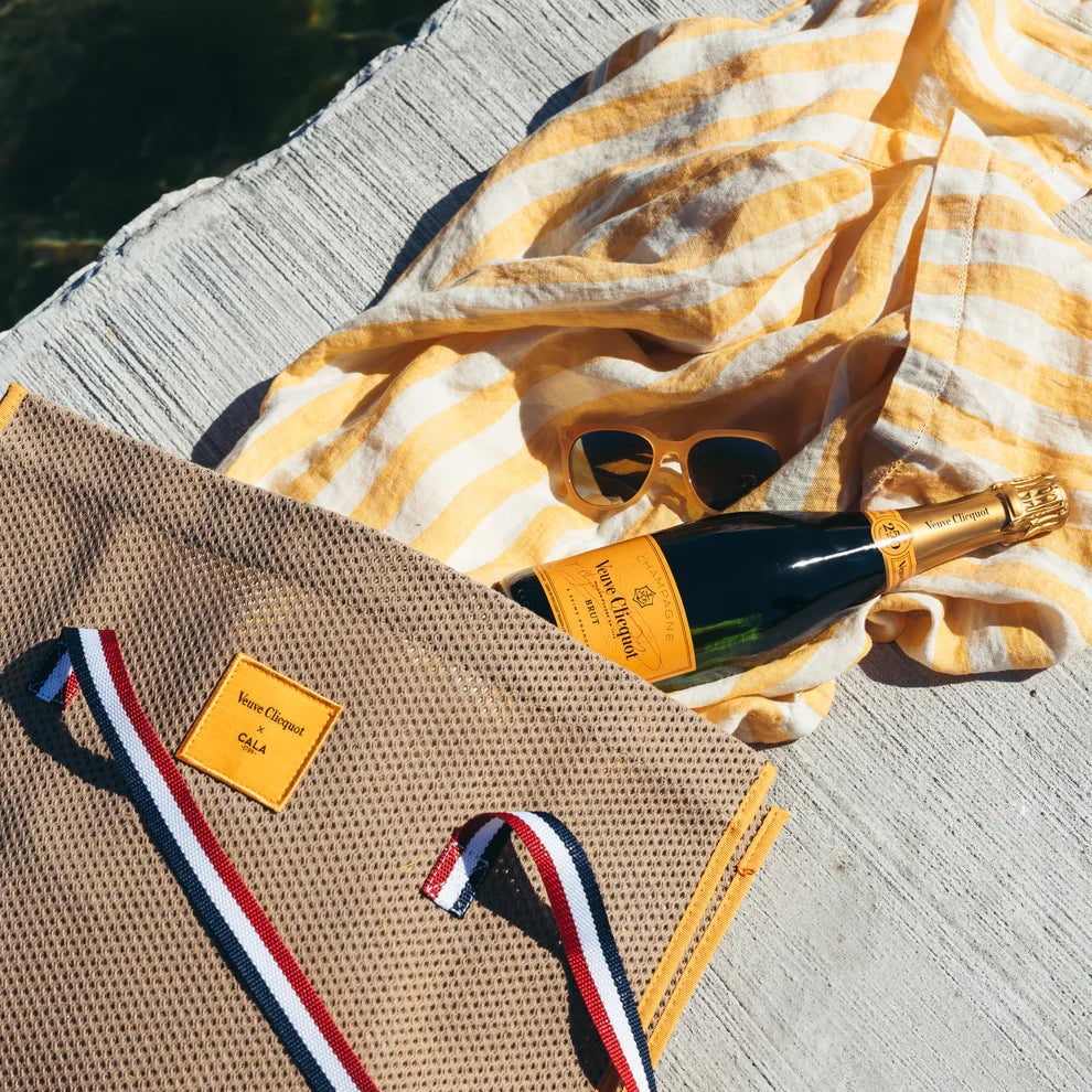 VEUVE CLICQUOT CALA BEACH BAG