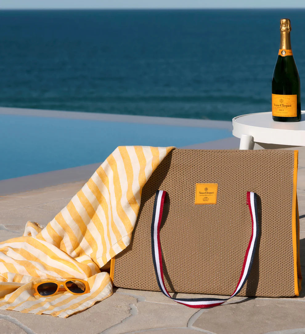VEUVE CLICQUOT CALA BEACH BAG – BOUCHON VEUVE CLICQUOT CALA BEACH BAG – BOUCHON