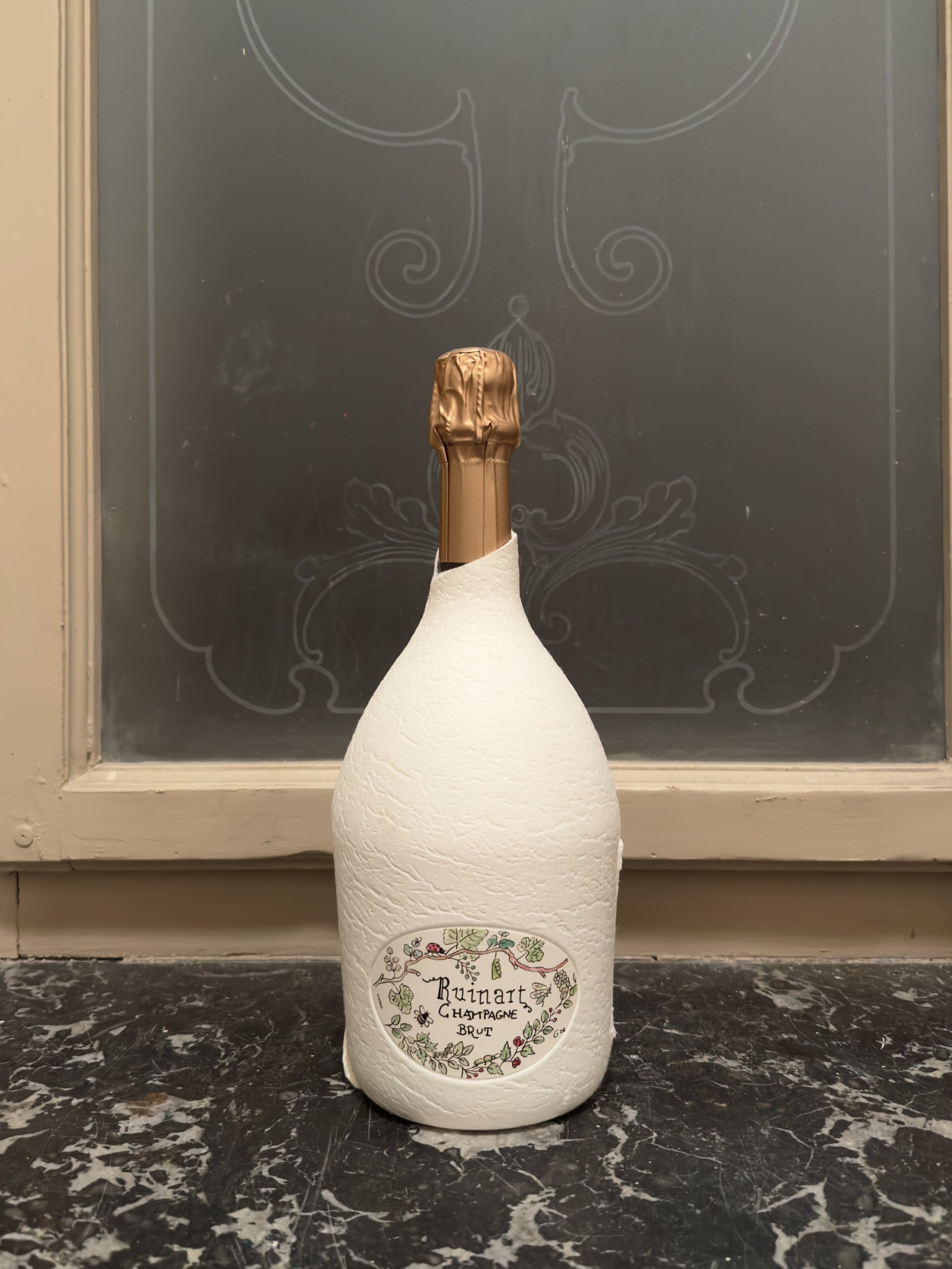 RUINART CHAMPAGNE R DE RUINART BRUT SECOND SKIN “GUILLAUME SARDIN POUR RUINART“ 75 cL GIFT BAG