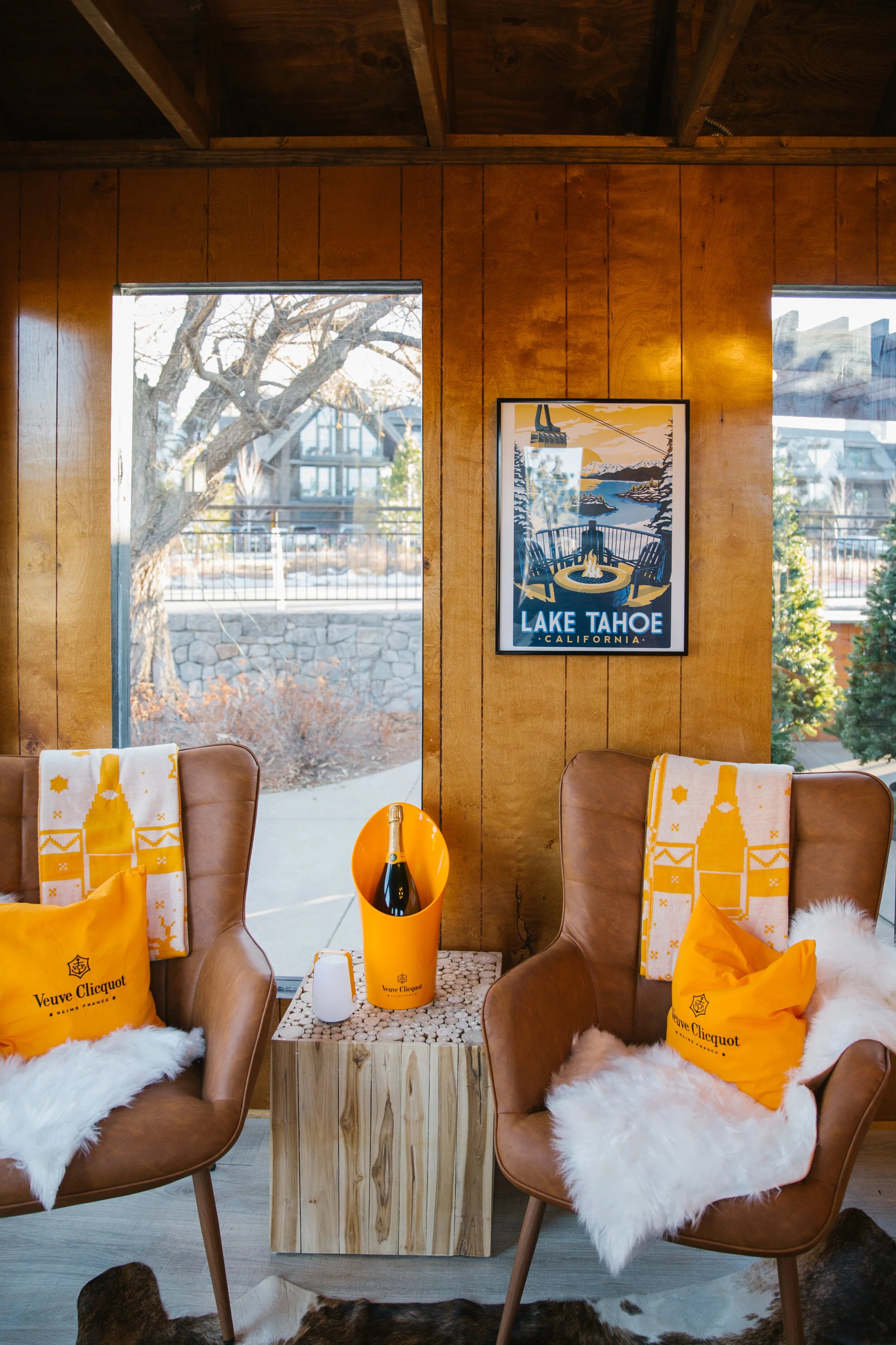 Veuve Clicquot Jacquard Plaid