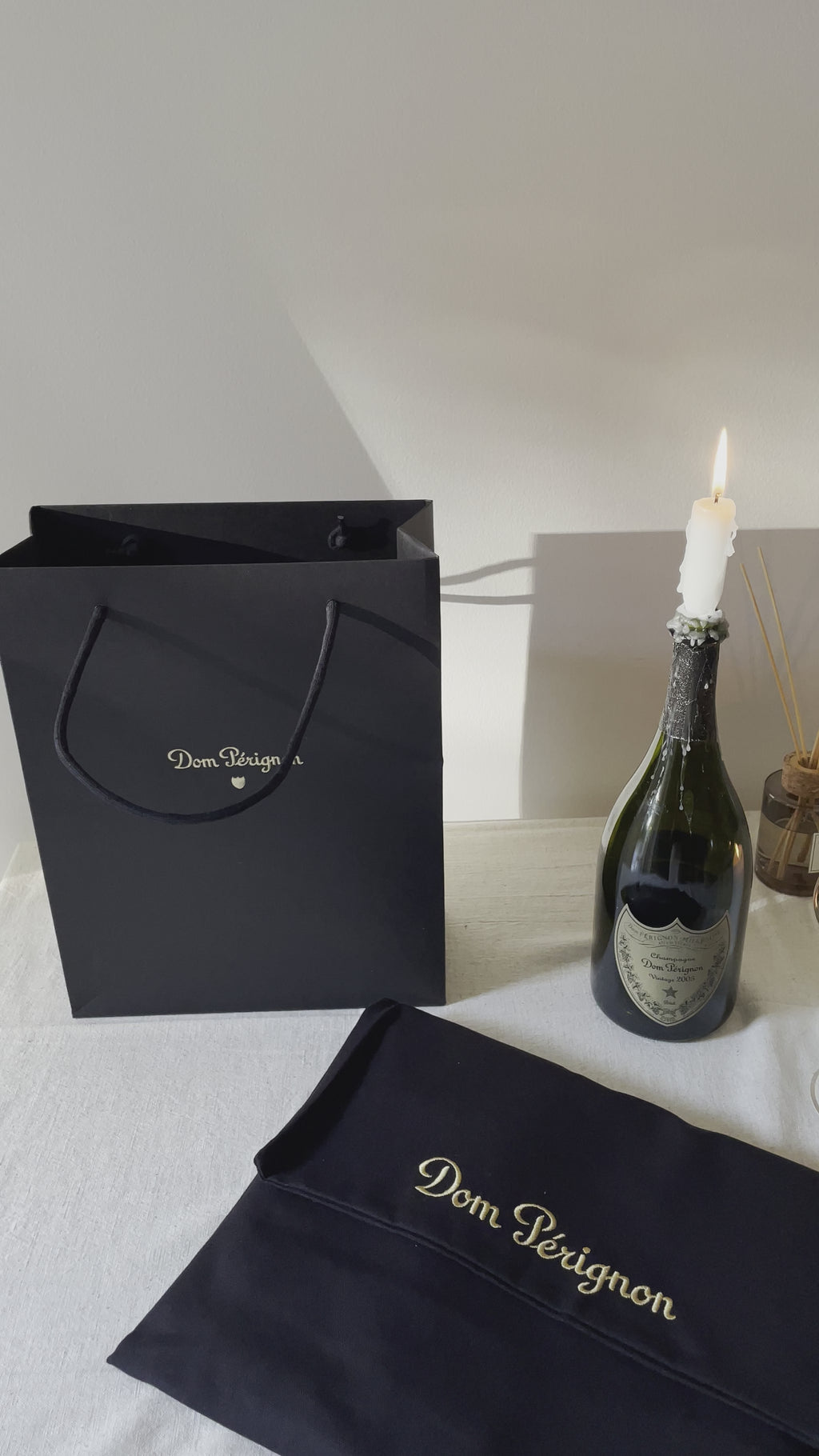 DOM PÉRIGNON TABLIER –⁠ ZÁSTĚRA