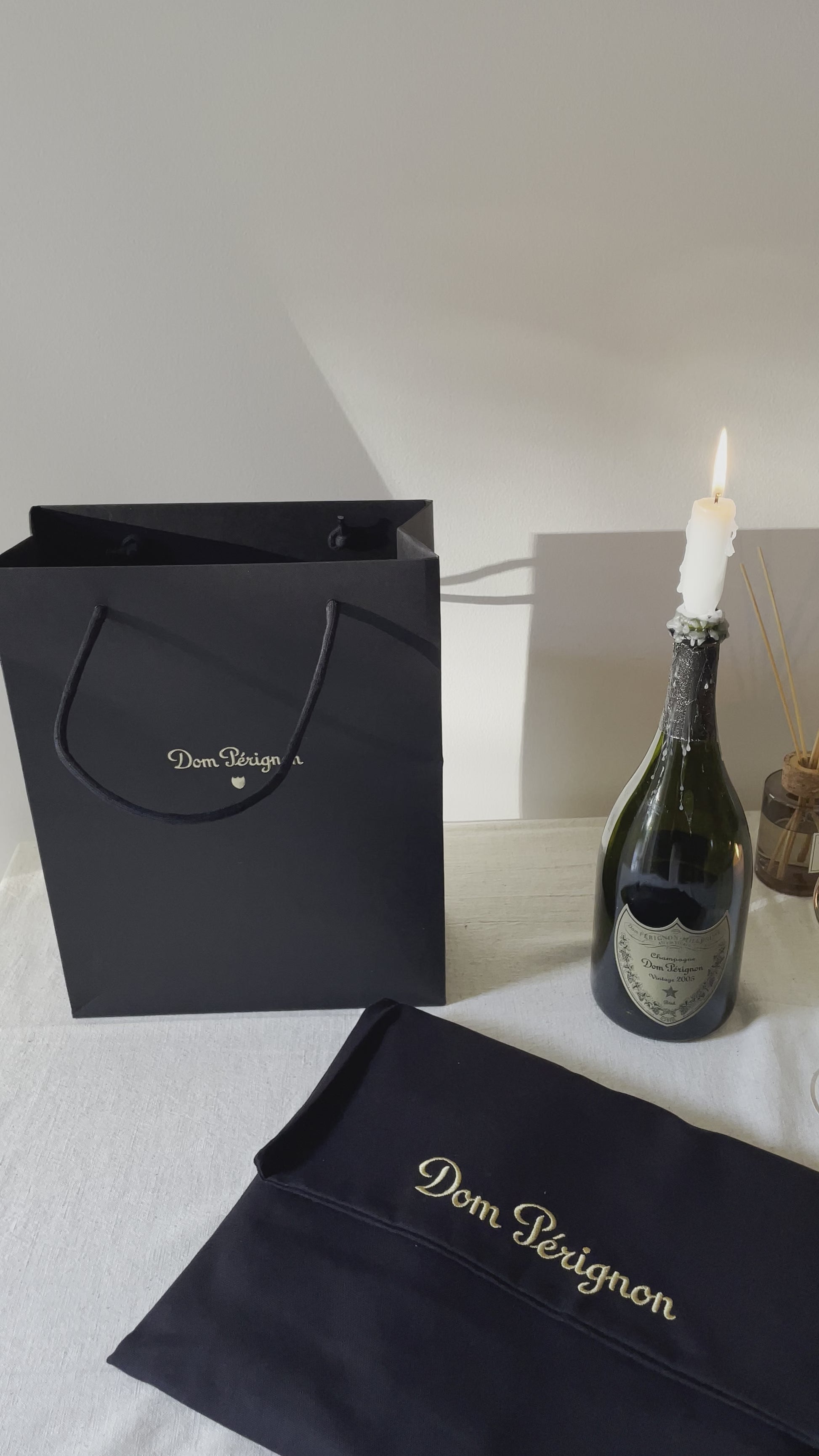 DOM PÉRIGNON TABLIER –⁠ ZÁSTĚRA