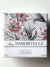 Načíst obrázek do prohlížeče Galerie, TOUT CE QUE J’AIME ~ Mon IMMORTELLE savon parfumé 150 g ~ smil
