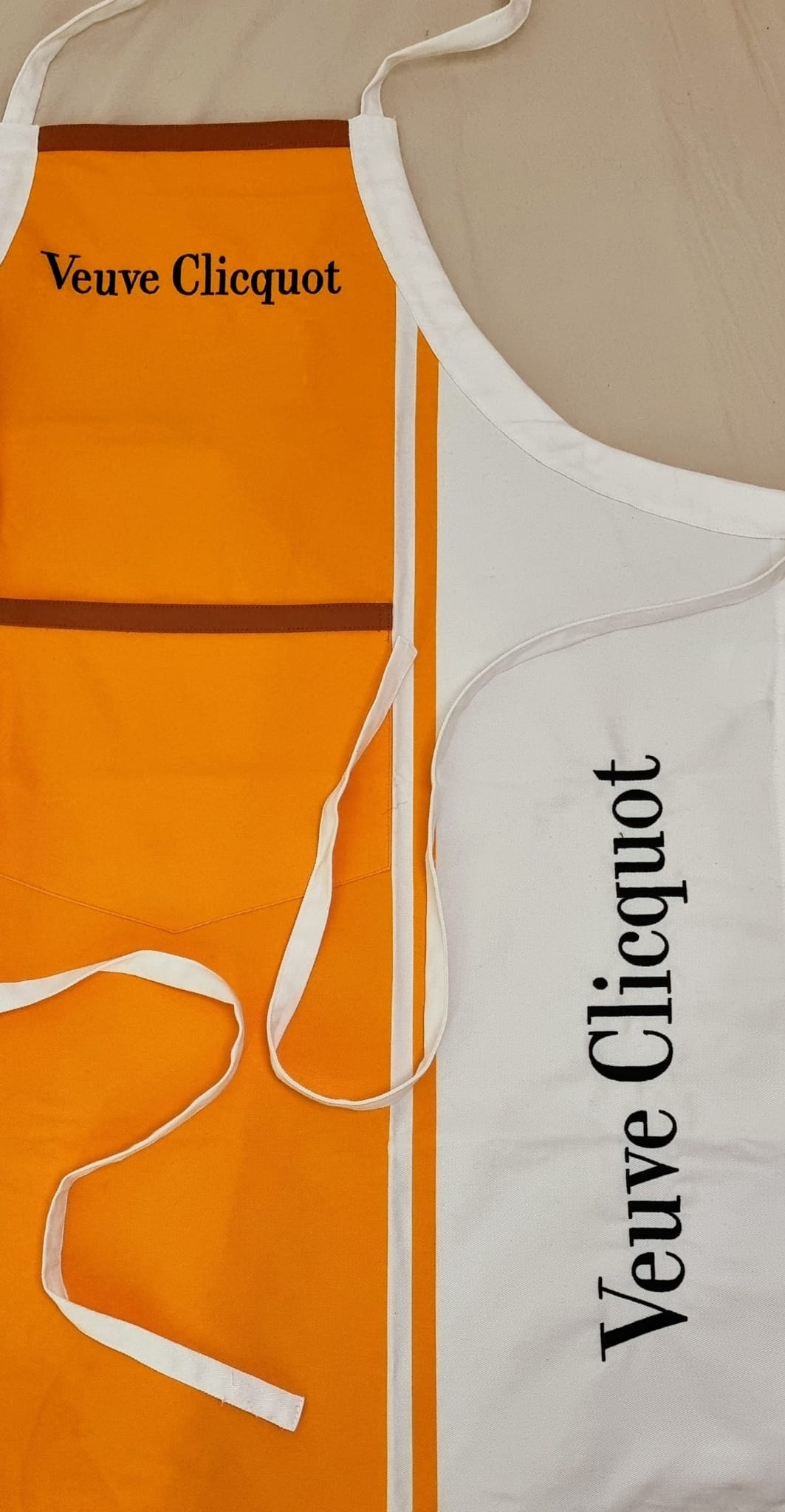 VEUVE CLICQUOT RETRO TABLIER