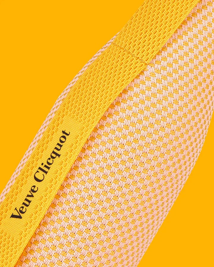 VEUVE CLICQUOT SOLAIRE CULTURE ROSÉ BRUT ICE JACKET 75 cL