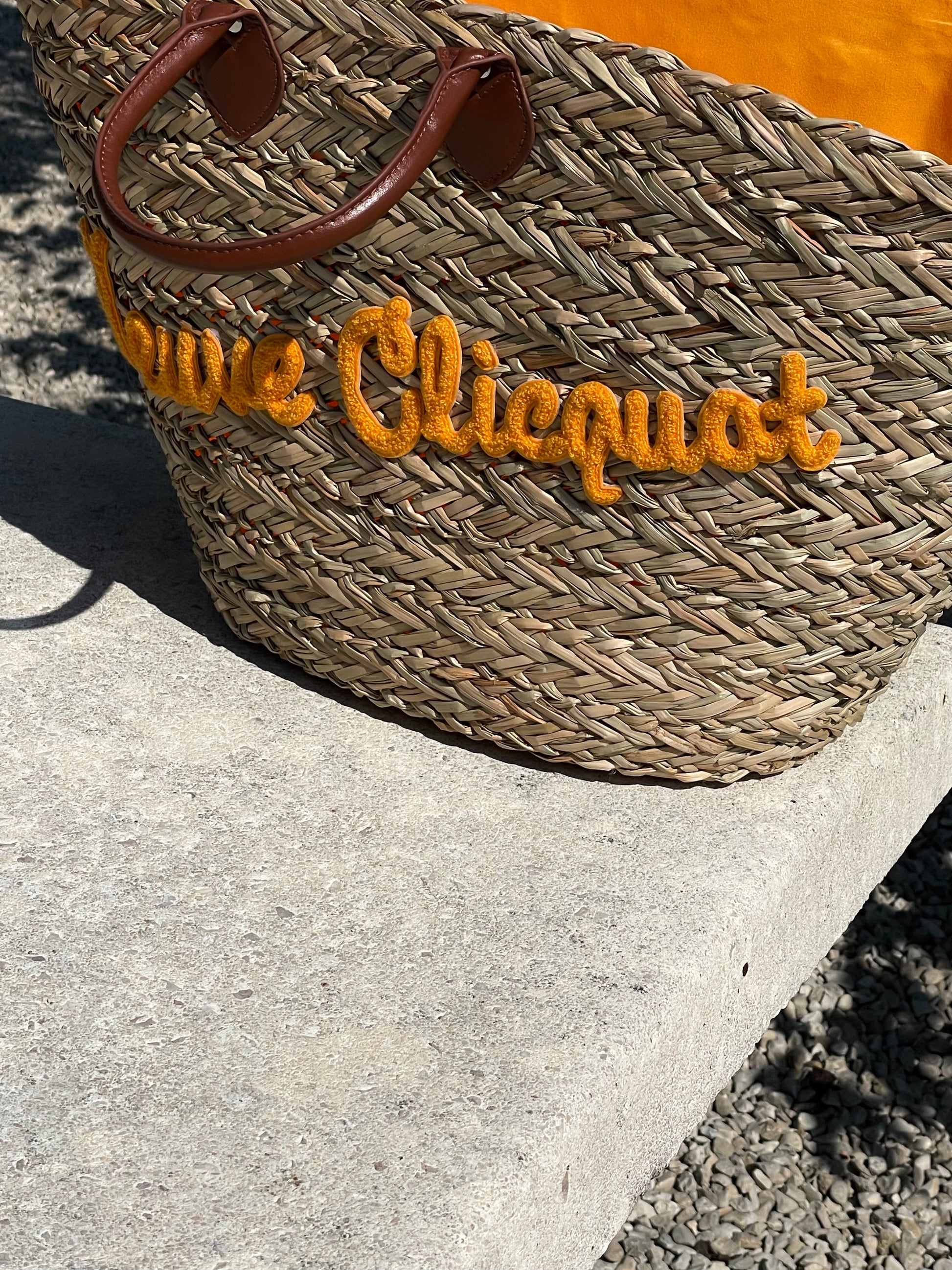 VEUVE CLICQUOT BEACH BASKET
